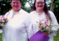 Why did Angela Bauer and Jennifer Scheiner have so many "children" anyway? Here is their purported weddding photo.