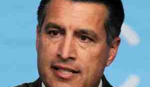 Gpv. Brian Sandoval will keep Nevada minimum wage workers in poverty.